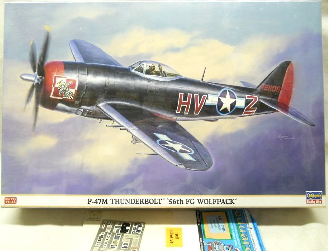 Hasegawa 1/32 Republic P-47M Thunderbolt With Eduard Color PE Details, 08181 plastic model kit